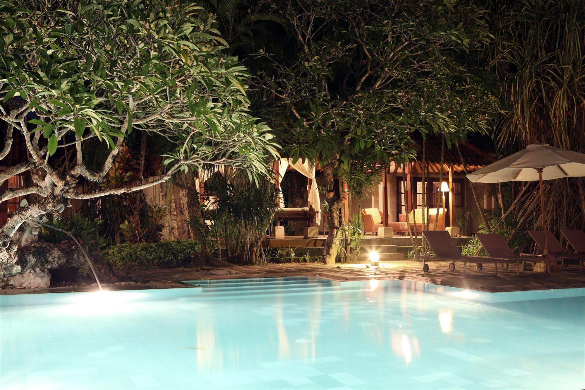 นาทาเบลวิลลา Villa ซานูร์ ภายนอก รูปภาพ