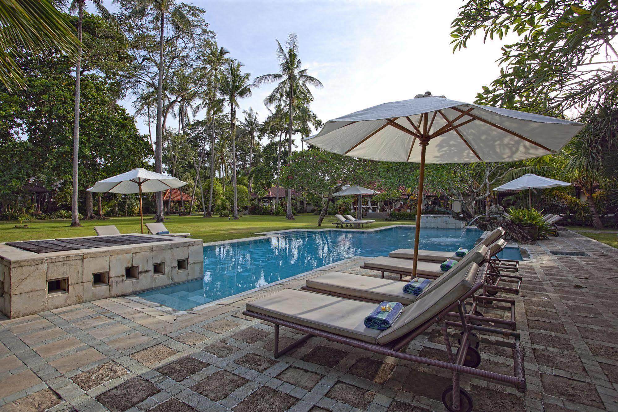 นาทาเบลวิลลา Villa ซานูร์ ภายนอก รูปภาพ