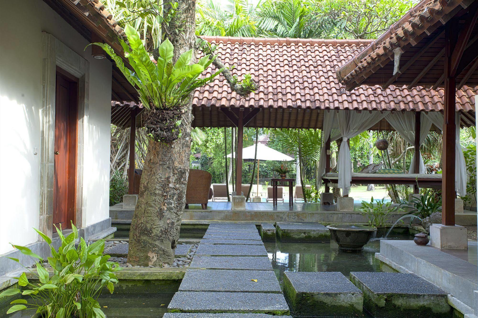 นาทาเบลวิลลา Villa ซานูร์ ภายนอก รูปภาพ